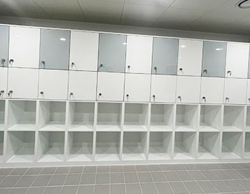 엔젤크루 수영장 남자탈의실 사진2