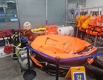 인천광역시 청소년수련관 수영장 사진1